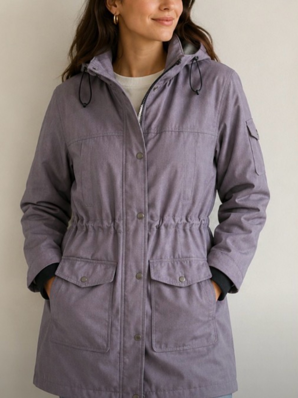 Parka women’s large missing fur detail on hood
